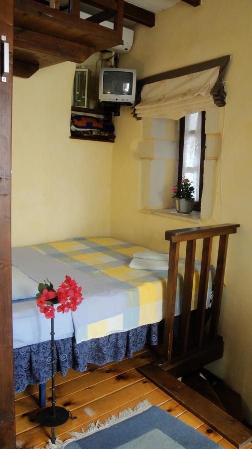 Вілла Old Stone House Chania  Екстер'єр фото